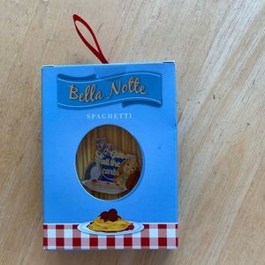 Disney Lady and the Tramp Bella Note Spaghetti New in the Box Trading Lapel Pin